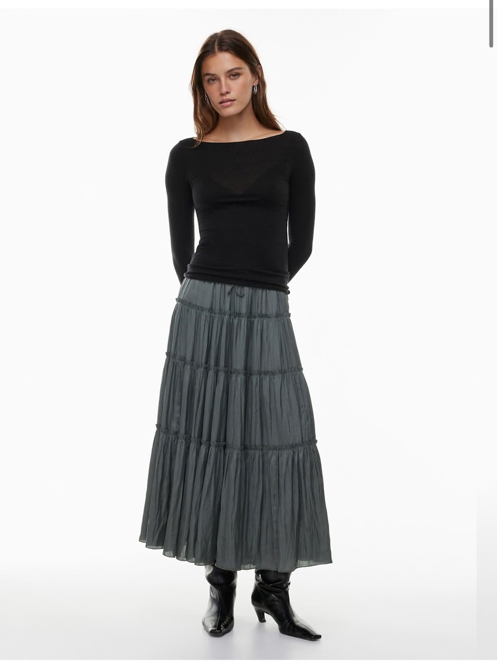 Aritzia Wilfred Tiered Satin Ardesia Skirt